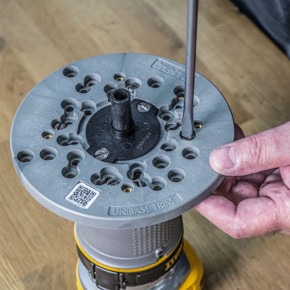 UNIBASE/TRIM - 150mm Universal Trim Router Sub-Base - solmer.co.uk
